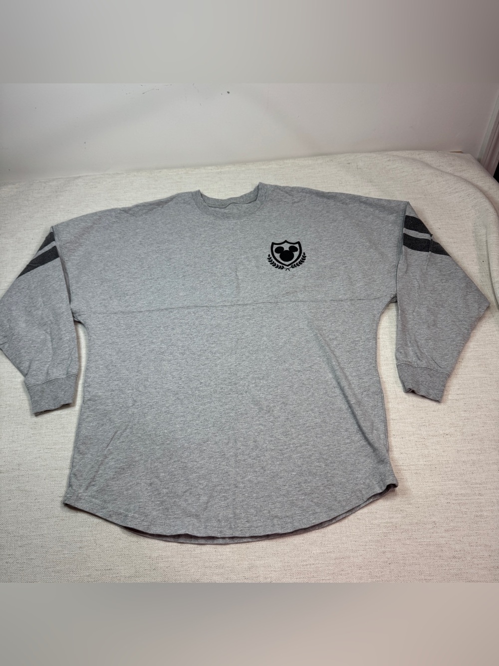 Disney women L long sleeve Crewneck t shirt spell out logo Mickey Mouse in gray
